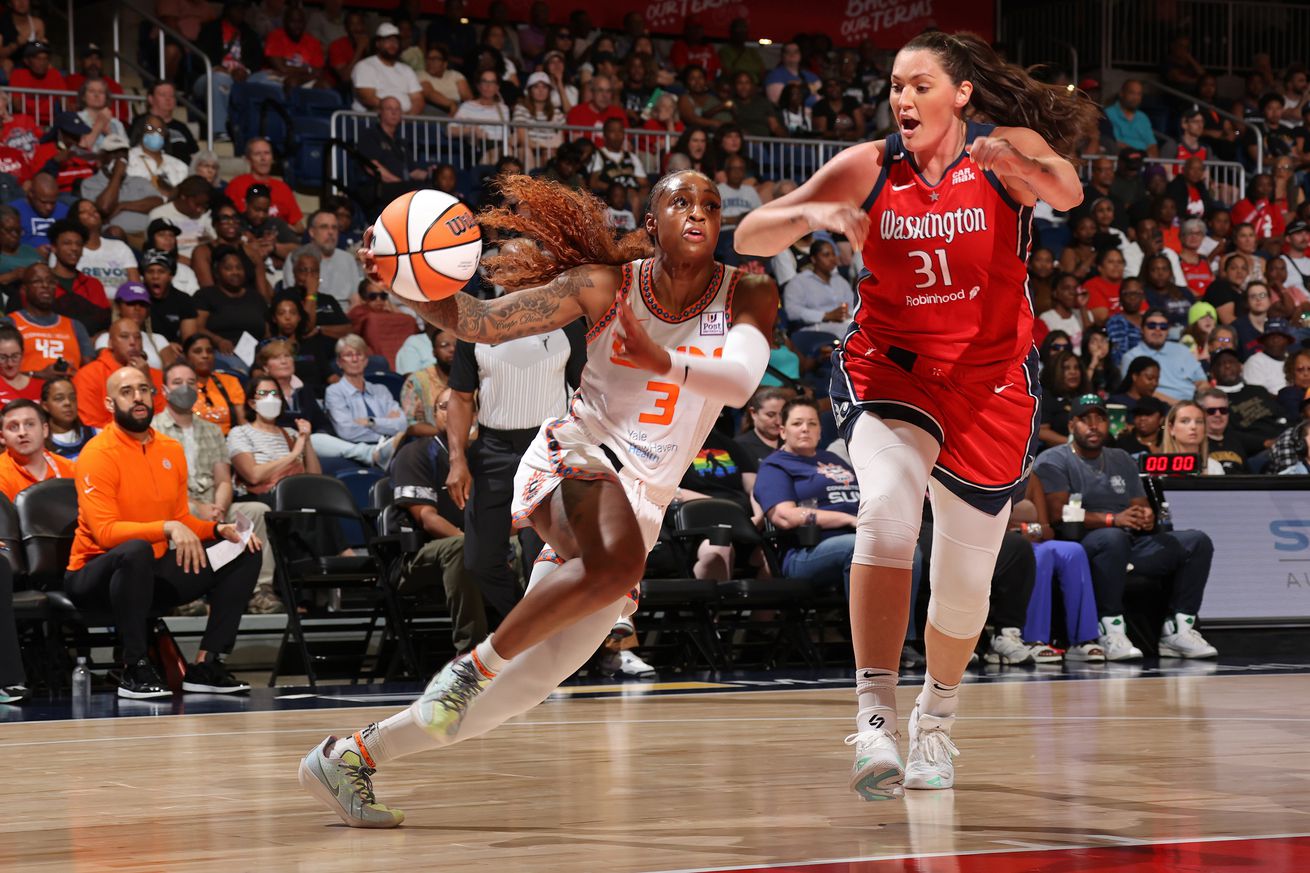 Connecticut Sun v Washington Mystics