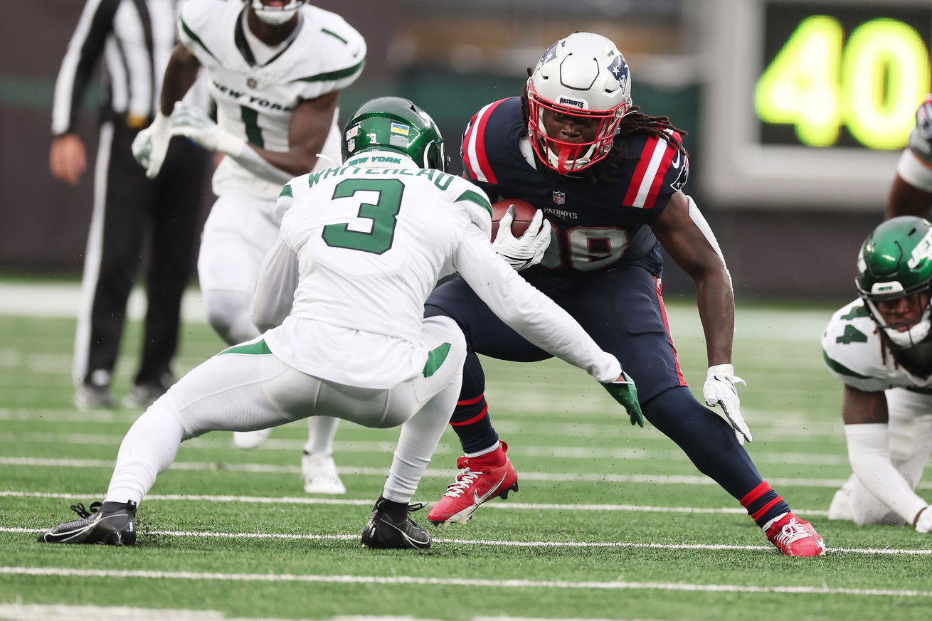 New England Patriots v New York Jets