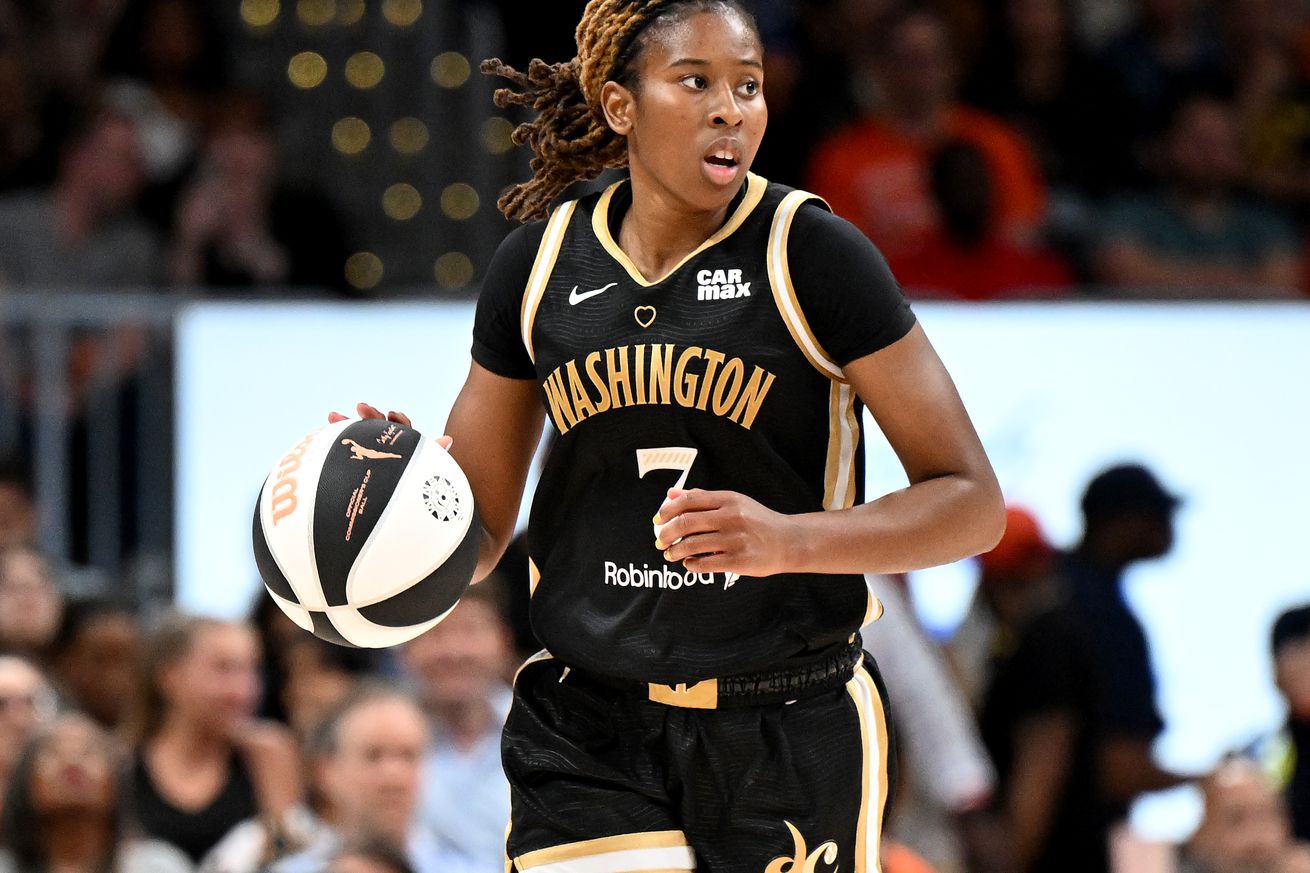 Indiana Fever v Washington Mystics