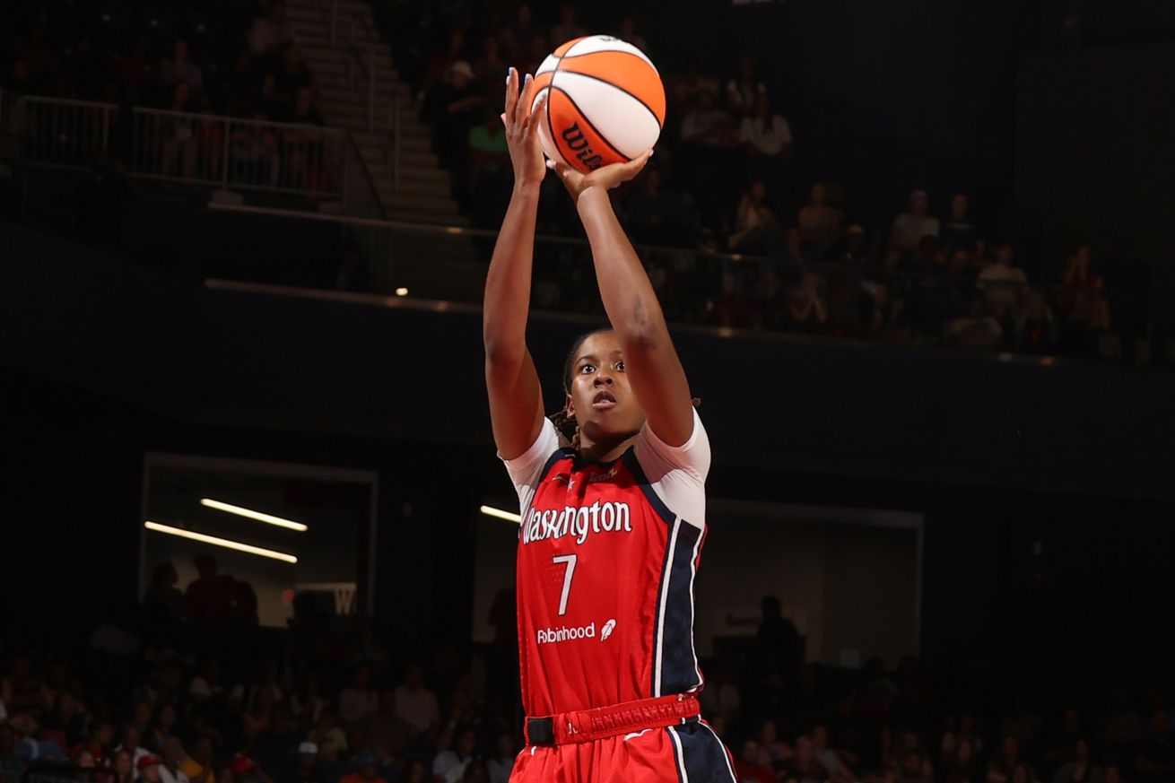 Connecticut Sun v Washington Mystics