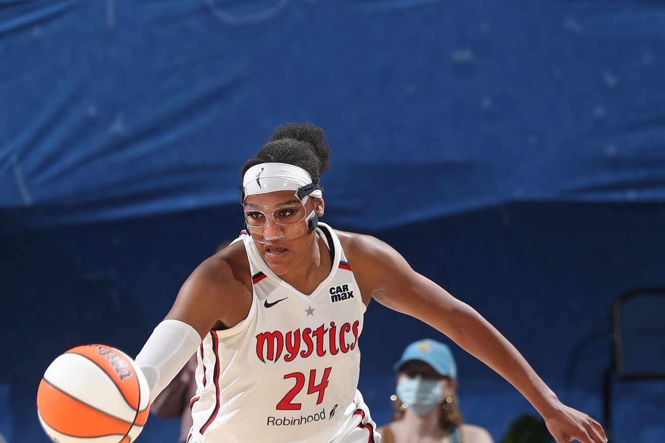 Washington Mystics v Chigaco Sky