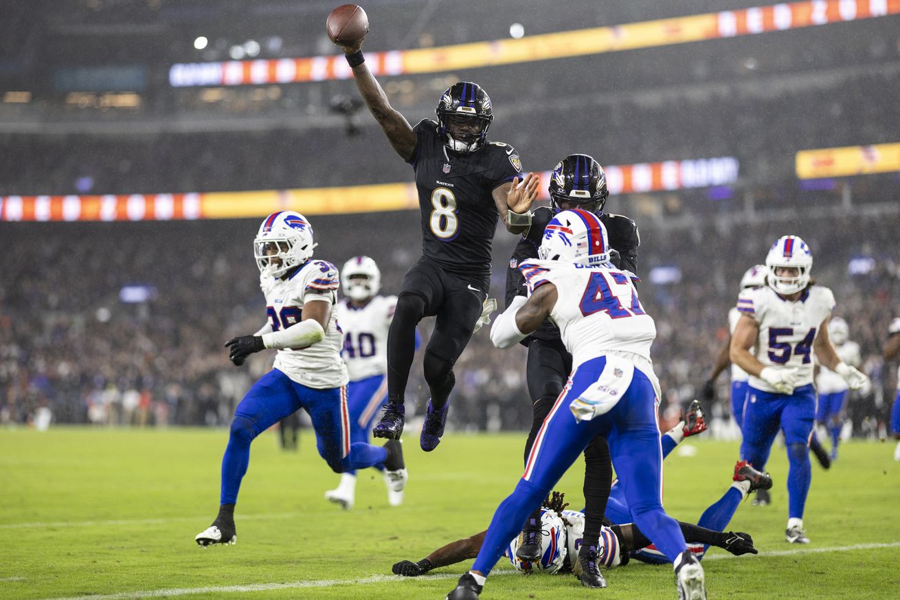 Buffalo Bills v Baltimore Ravens