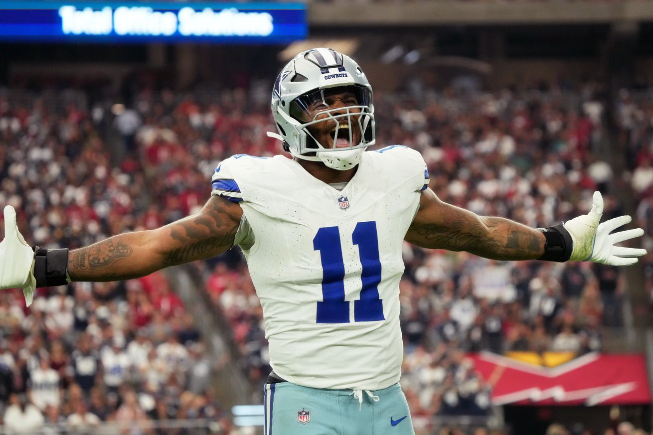 NFL: Dallas Cowboys at Arizona Cardinals