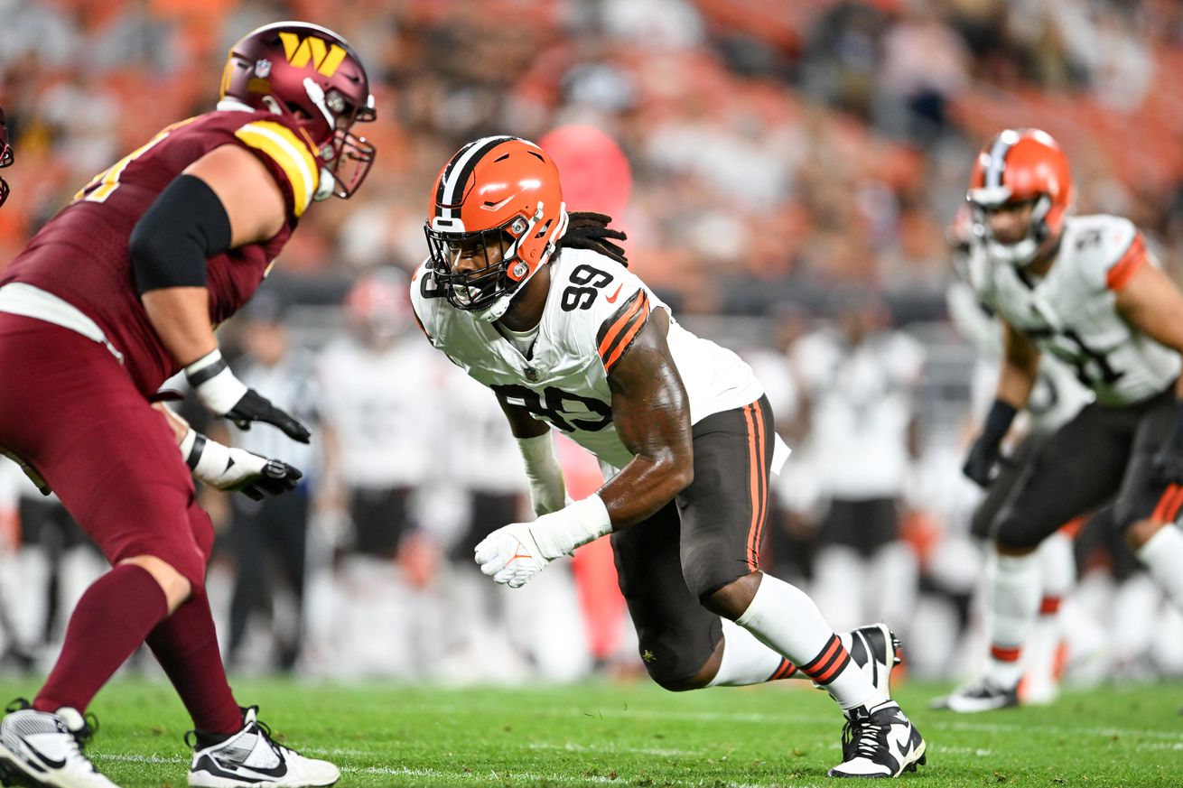 Washington Commanders v Cleveland Browns