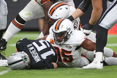 Cleveland Browns v Las Vegas Raiders