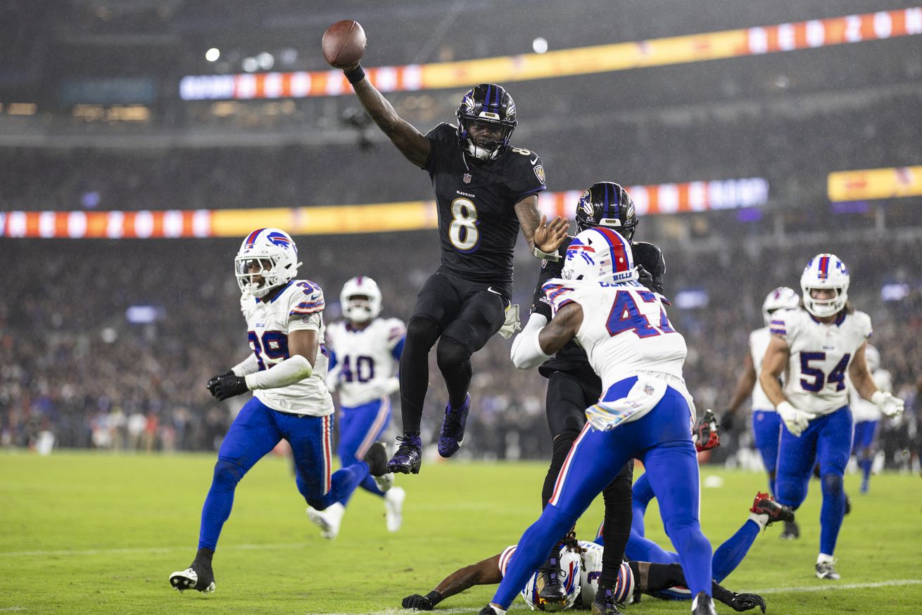 Buffalo Bills v Baltimore Ravens