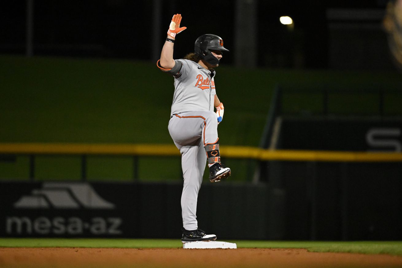 Surprise Saguaros v. Mesa Solar Sox