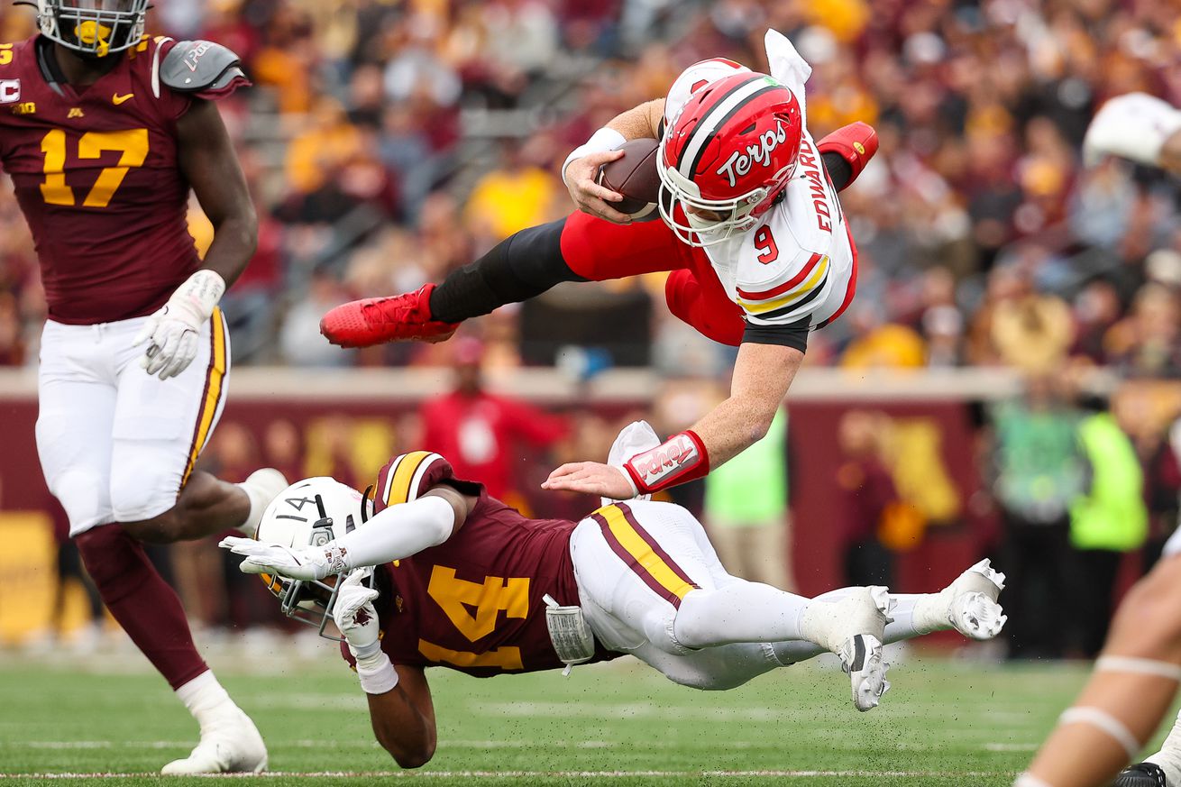 NCAA Football: Maryland at Minnesota