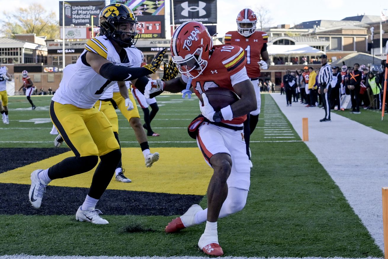 COLLEGE FOOTBALL: NOV 23 Iowa at Maryland