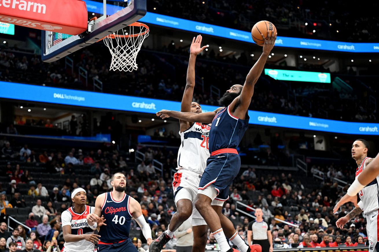 Los Angeles Clippers v Washington Wizards