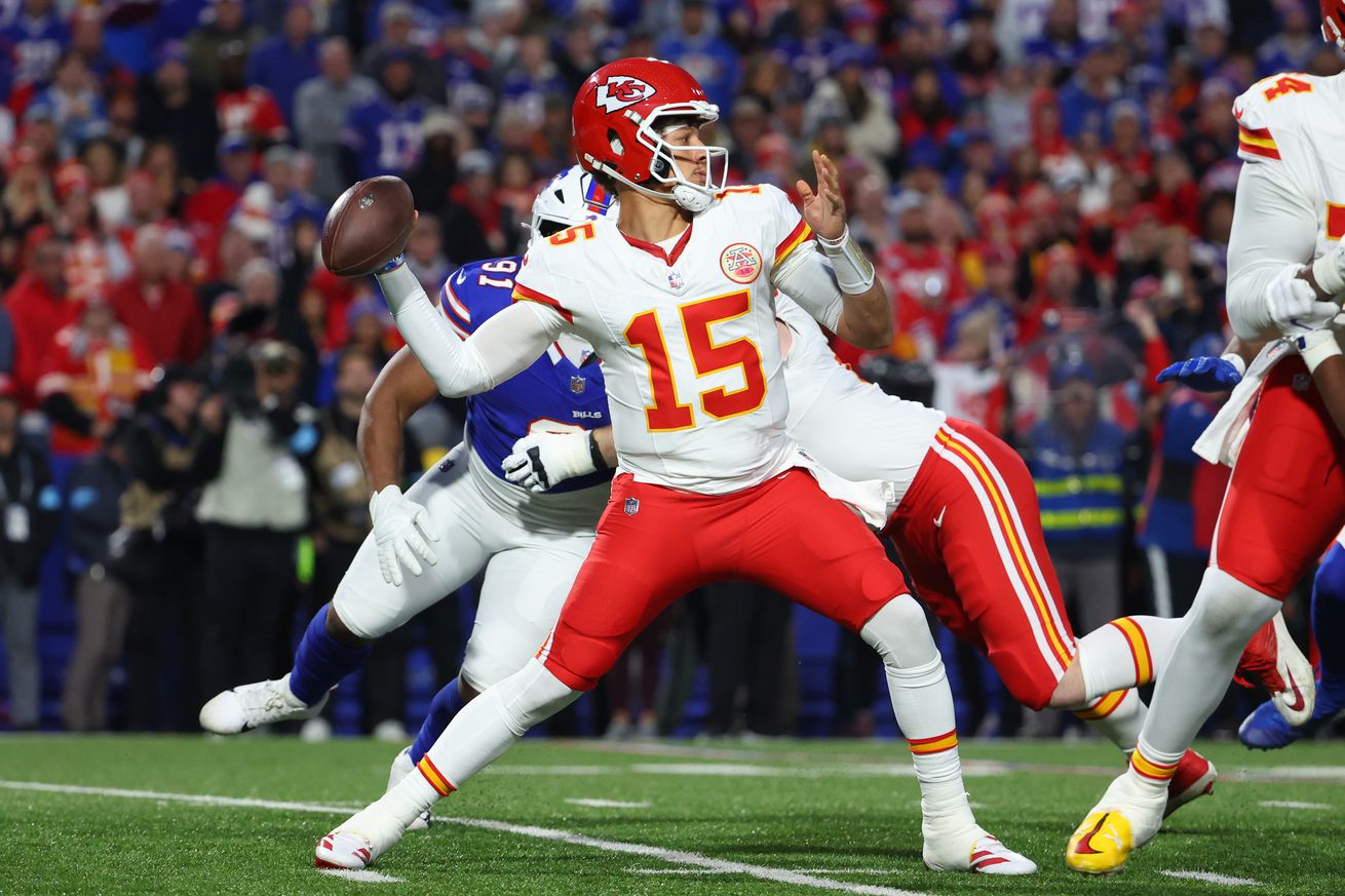 Kansas City Chiefs v Buffalo Bills