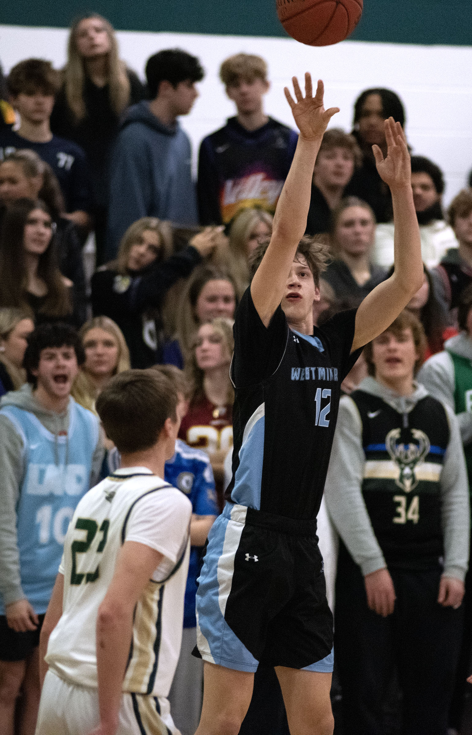 Jan. 14, 2025- Westminster's Shae Greenwood shoots against Century in...